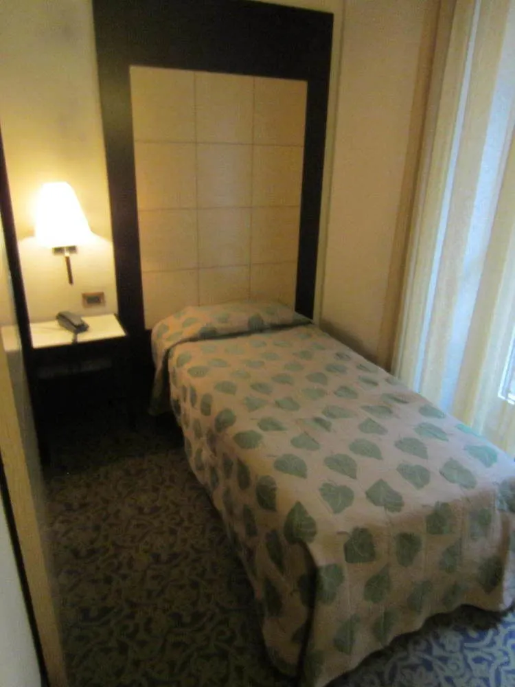 Hotel Nuovo Marghera Milão 3*,  Itália